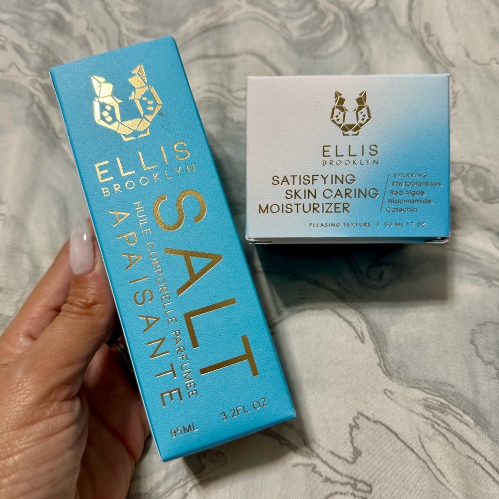 Ellis Brooklyn Salt body oil and Moisturizer Set - Blue and White